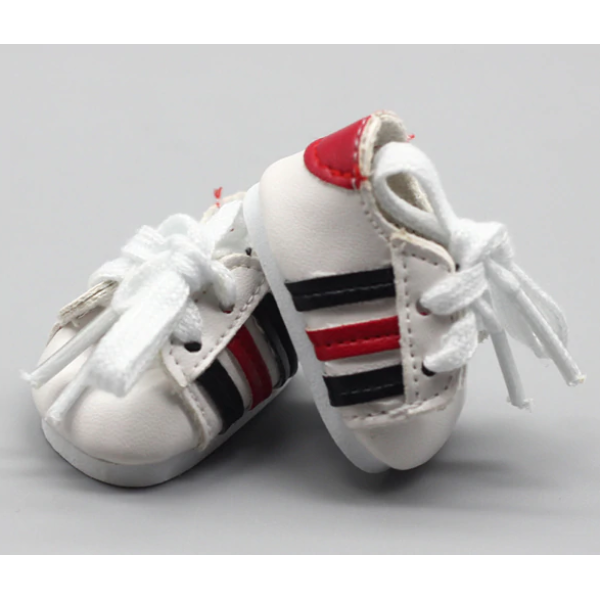 Deportiva con raya roja 5cm
