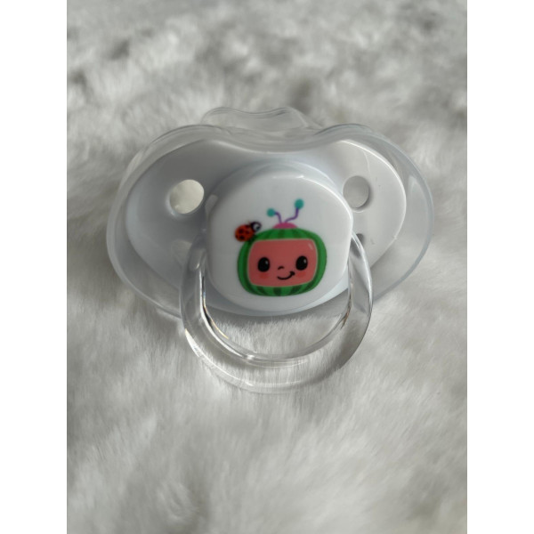 Chupete Cocomelon blanco con Protector